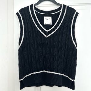 Abercrombie & Fitch Knitted Vest